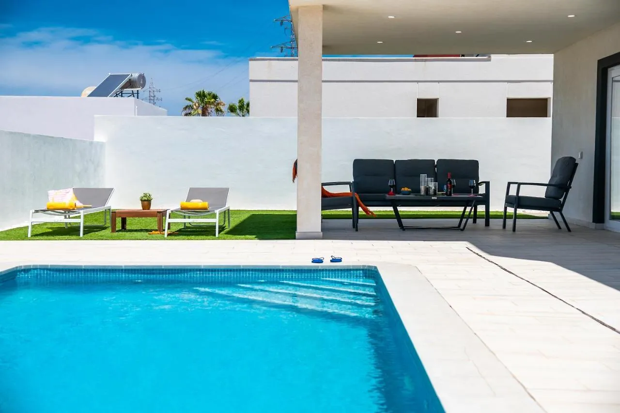 Villa Shasya Costa Adeje With Air Conditioning 0*, Costa Adeje (Tenerife)